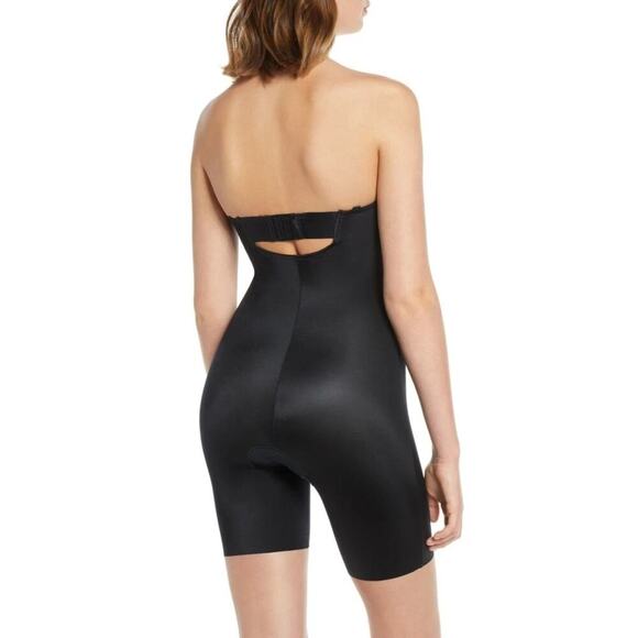 SPANX Suit Your Fancy Strapless Cupped Mid-Thigh Bodysuit Size Medium NWT - Picture 5 of 14